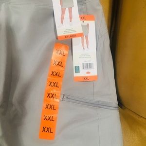 Women’s NWT Orvis textured lightweight, active skort, grey size xxl